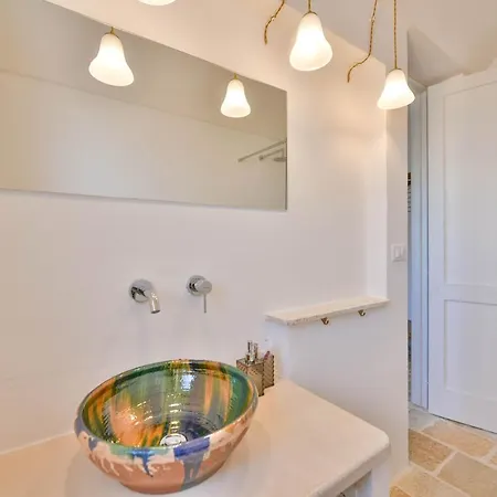 Làmìa Donnagnora - Con Piscina A Ostuni